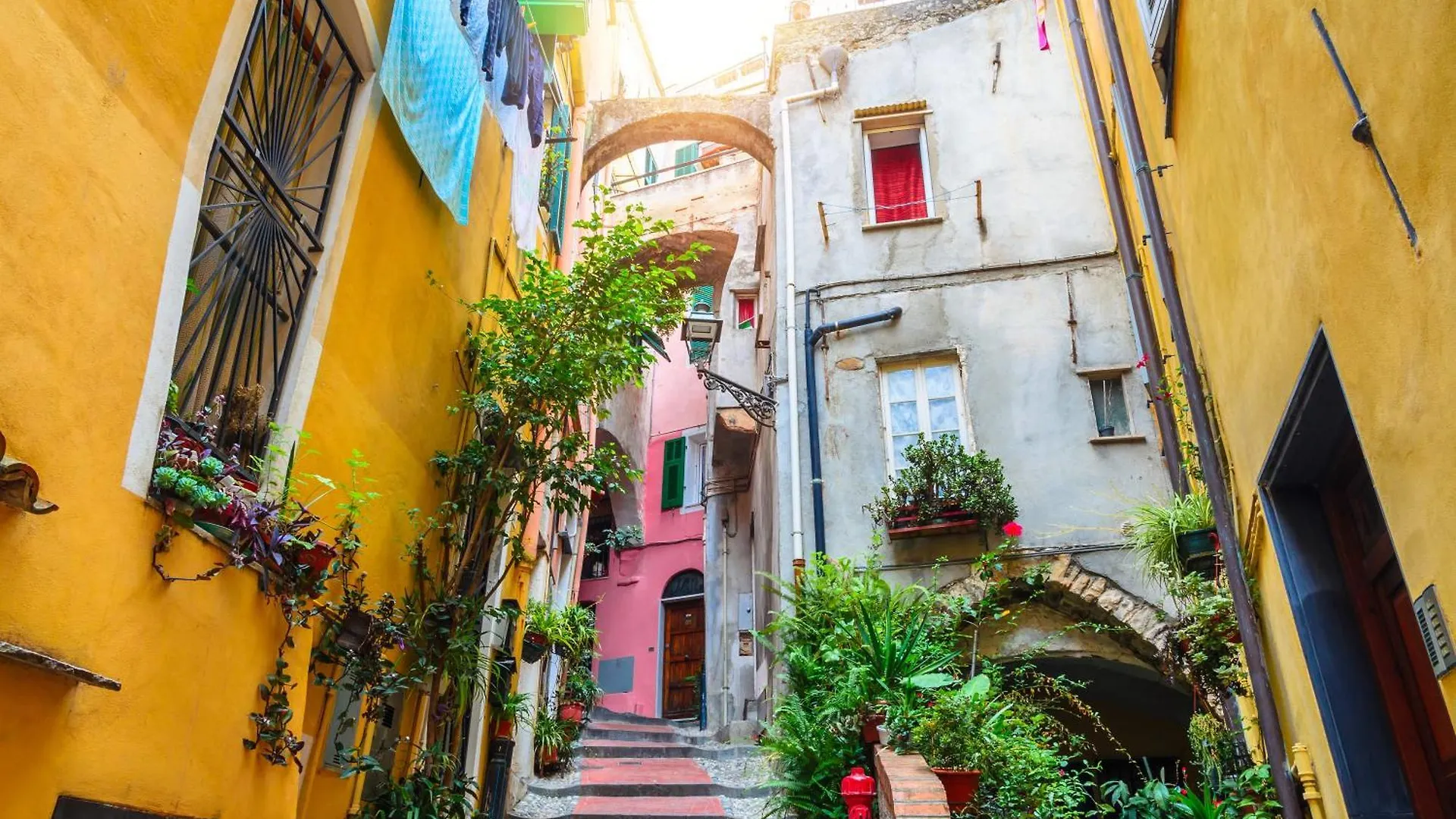Casa Lucia - Happy Rentals Sanremo Apartment