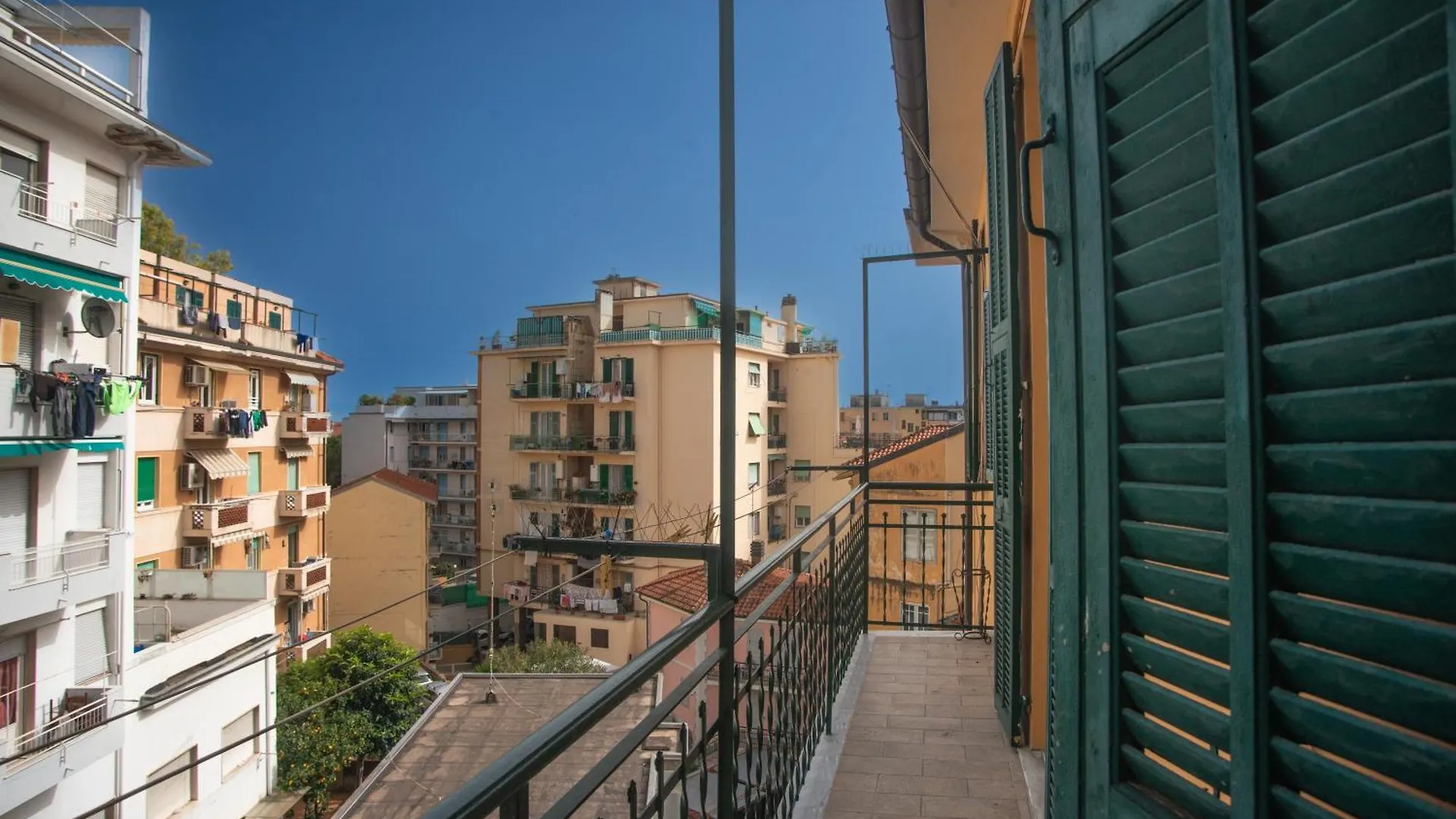 Casa Lucia - Happy Rentals Sanremo 0*,